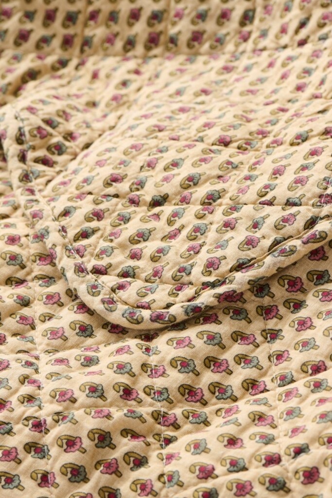 IB Laursen Quilt Blockmuster Beige – Hygge Tagesdecke
