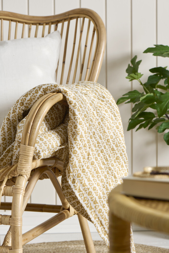 IB Laursen Quilt Celina Mustard Blumenmuster online kaufen bei SKANDEKO (Ansicht 2)