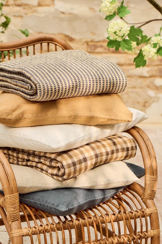 IB Laursen Quilt mit braunem Karomuster online kaufen bei SKANDEKO (Ansicht 2)
