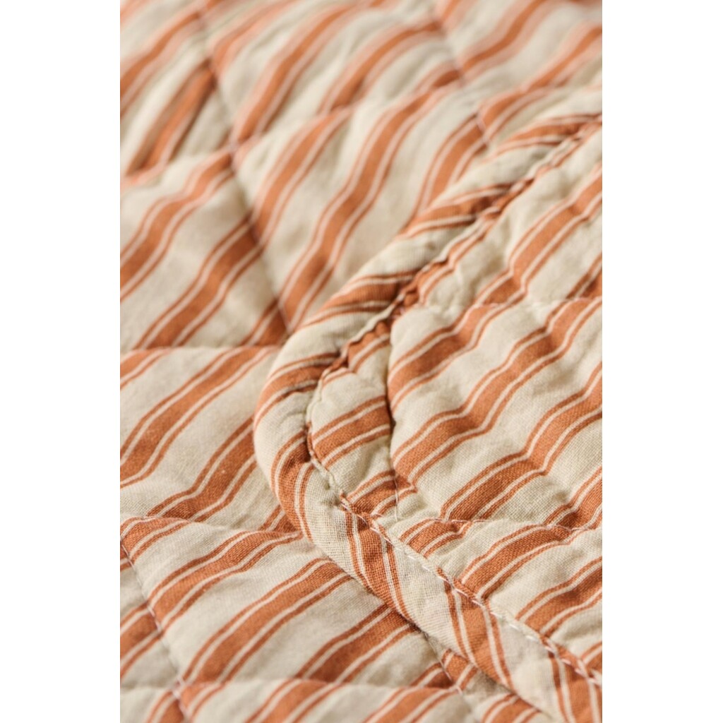 Quilt Sand mit Streifen