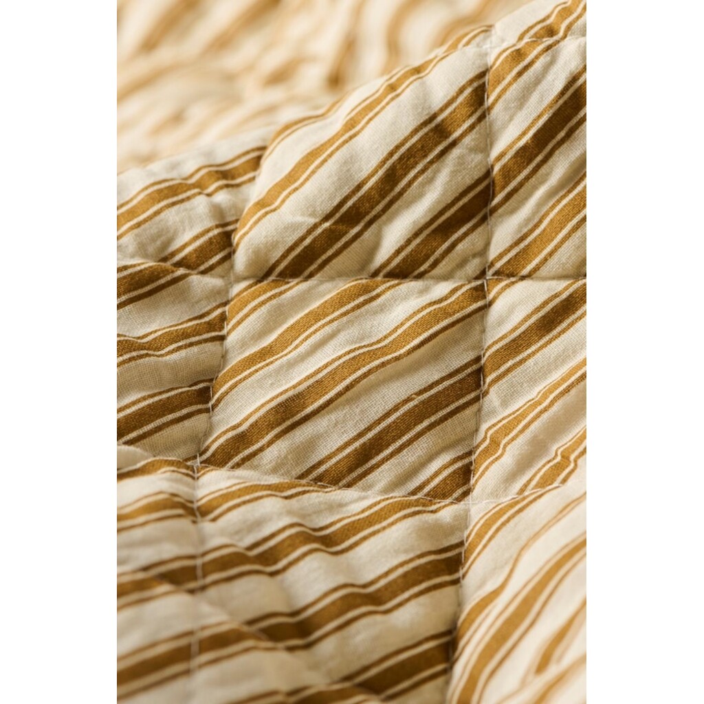 Quilt Sand mit Streifen