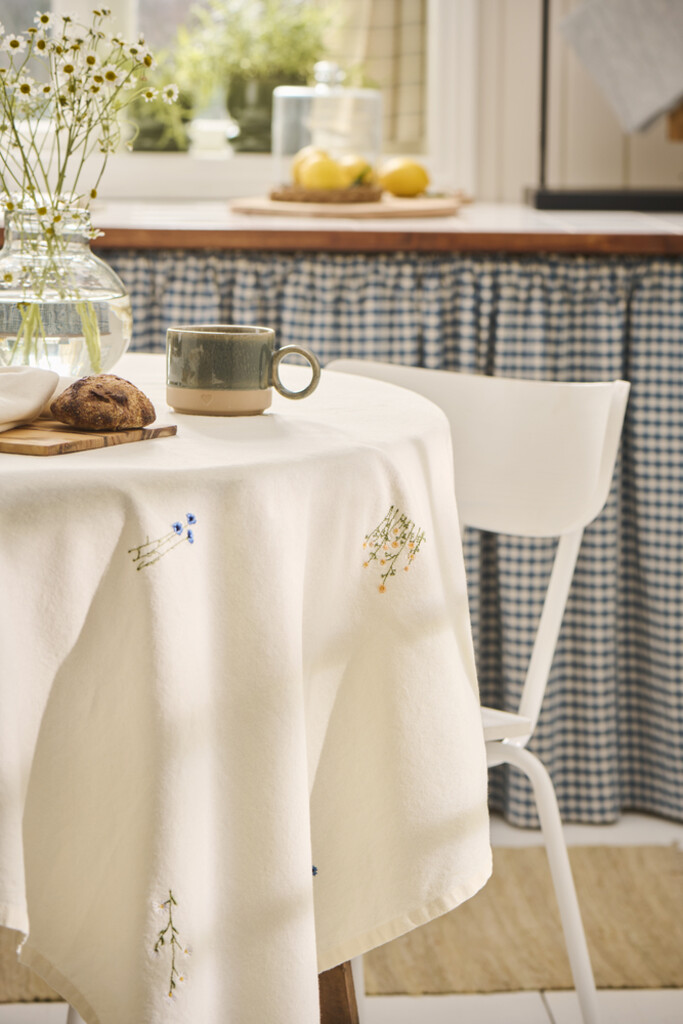 IB Laursen Tischdecke Flora online kaufen bei SKANDEKO (Ansicht 2)