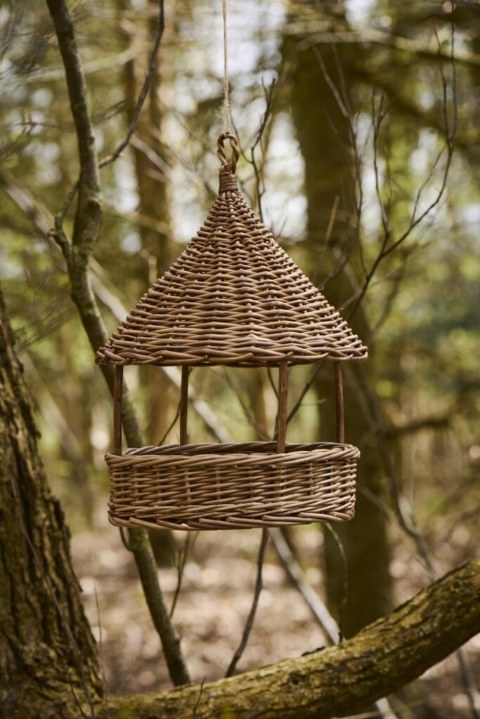 Vogelfutterhaus aus Weide zum Hängen