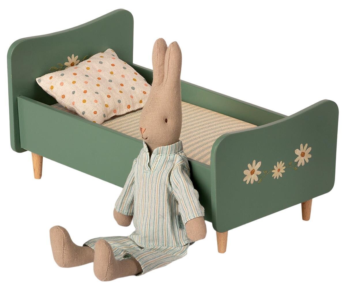 Holzbett für Hasen und Häschen in der Größe Mini