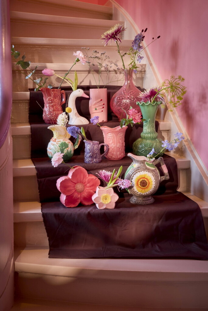 RICE Keramikvase mit fröhlichem Blumenmuster online kaufen bei SKANDEKO (Ansicht 2)