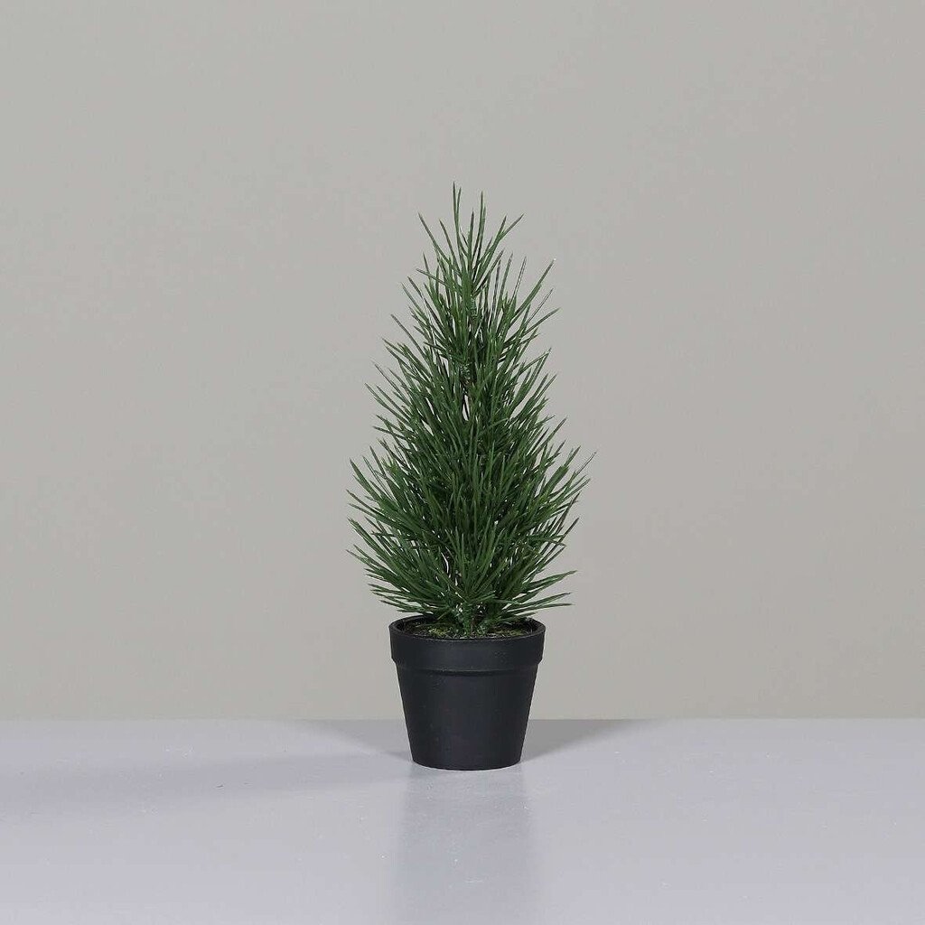 Künstlicher Tannenbaum im Kunststoff Topf