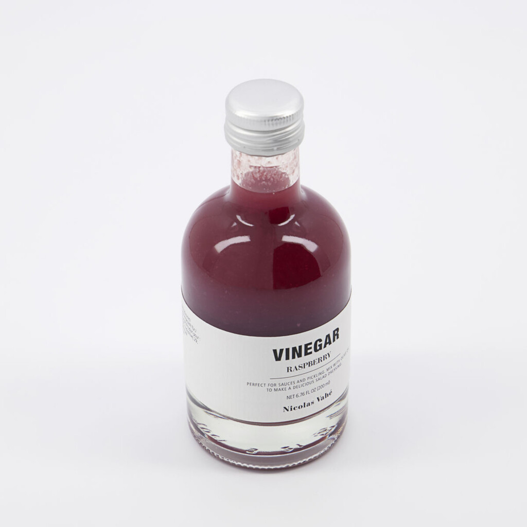 Essig mit Himbeer-Geschmack