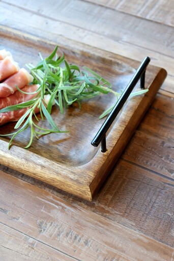 Impressionen zu Chic Antique Tours Servier Tablett in Holz mit Henkel, Bild 4