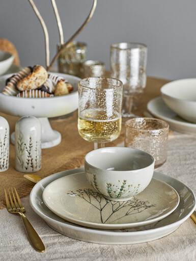 Impressionen zu Bloomingville Bea Teller Multipack aus Steingut, Bild 2