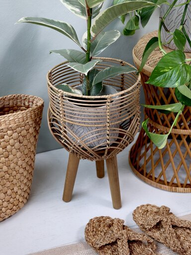 Impressionen zu Chic Antique 2er Set Übertopf geflochten mit 3 Beinen, Bild 1