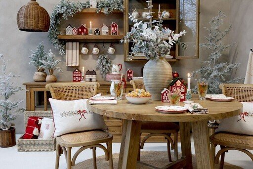 Impressionen zu Chic Antique Aix Kissenbezug mit Schleife & Rankenstickerei, Bild 2