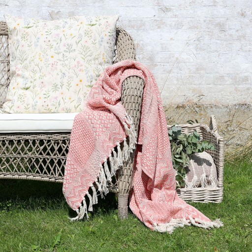 Impressionen zu Chic Antique Aix Plaid Decke aus Baumwoll-Garnüberschuss Coral Blush, Bild 3