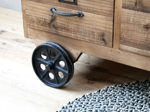 Impressionen zu Chic Antique Anrichte auf Rädern mit 20 Schubladen, Bild 1