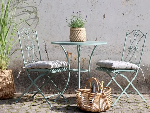 Impressionen zu Chic Antique Bistrotisch Set mit 2 Stühlen und Tisch, Bild 2