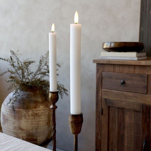 Impressionen zu Chic Antique LED-Stabkerzen Cenon mit Rillen 2er-Set, Bild 2