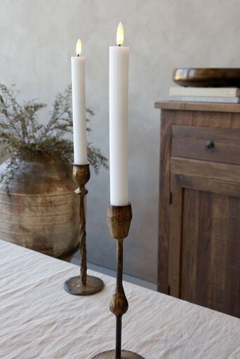 Impressionen zu Chic Antique LED-Stabkerzen Cenon mit Rillen 2er-Set, Bild 5
