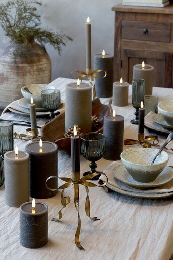 Impressionen zu Chic Antique LED-Stabkerzen Cenon mit Rillen 2er-Set, Bild 6