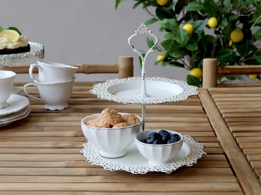 Impressionen zu Chic Antique Eisen Etagere mit Spitzenkante, Bild 2