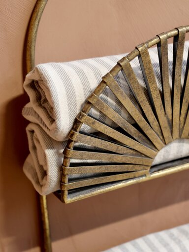 Impressionen zu Chic Antique Eisen Regalbrett mit Dekor, Bild 2