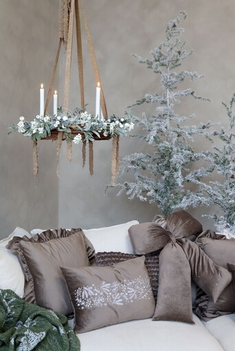 Impressionen zu Chic Antique Künstlicher Tannenbaum Fleur mit Zapfen & Schnee, Bild 5