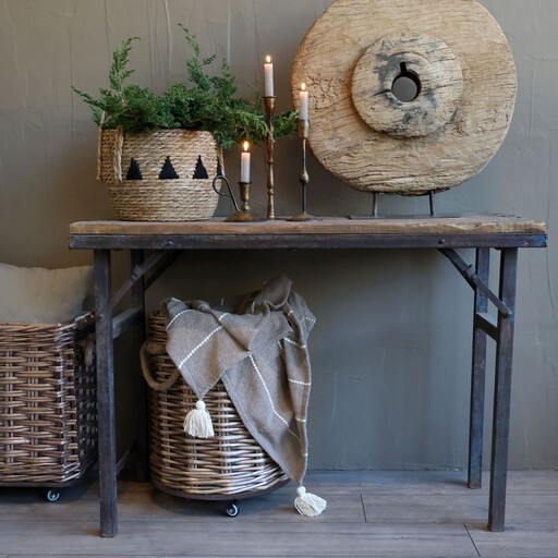Impressionen zu Chic Antique Grimaud Tisch aus Recyclingholz mit Eisenring, Bild 1
