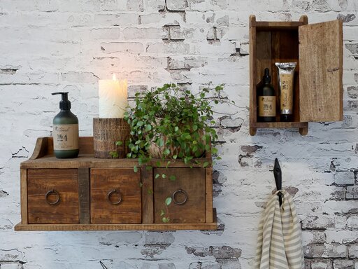 Impressionen zu Chic Antique Grimaud Wandschrank aus Backsteinform, Bild 1