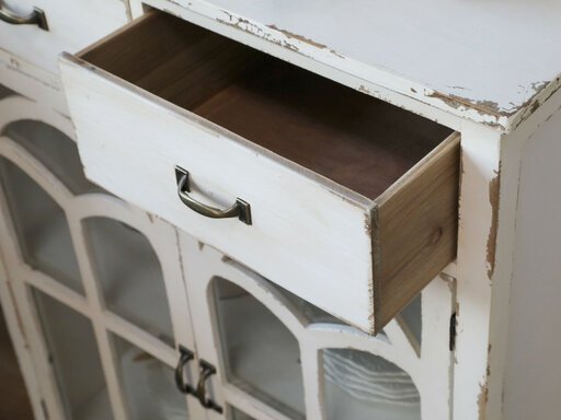 Impressionen zu Chic Antique Kommode mit gebogener Glastür, Bild 2