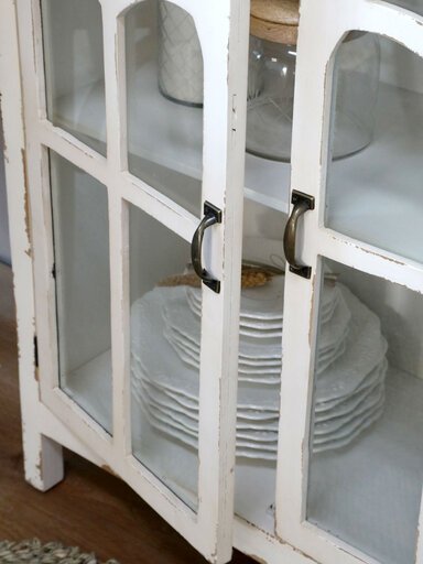 Impressionen zu Chic Antique Kommode mit gebogener Glastür, Bild 3