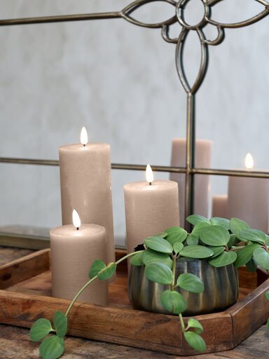 Impressionen zu Chic Antique LED Stumpenkerze inkl. Batterien, Bild 4
