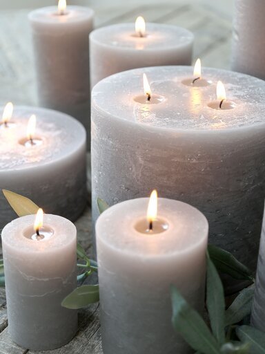 Impressionen zu Chic Antique Macon 3-Docht-Stumpenkerze, Bild 2