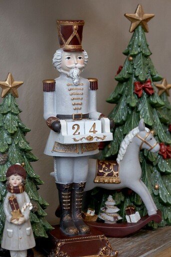 Impressionen zu Chic Antique Schaukelpferd Noël mit Geschenken, Bild 1