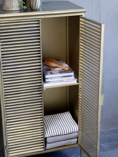 Impressionen zu Chic Antique Schrank aus Eisen mit Lamellentüren, Bild 2