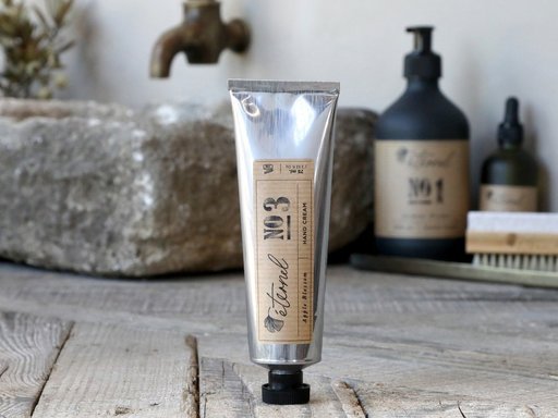 Impressionen zu Éternel Handcreme, Bild 1