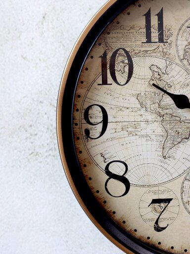 Impressionen zu Chic Antique Wanduhr mit Goldrand, Bild 2