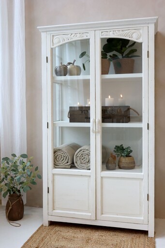 Impressionen zu Chic Antique Weißer Vitrinenschrank mit Glastüren und Regalböden, Bild 1