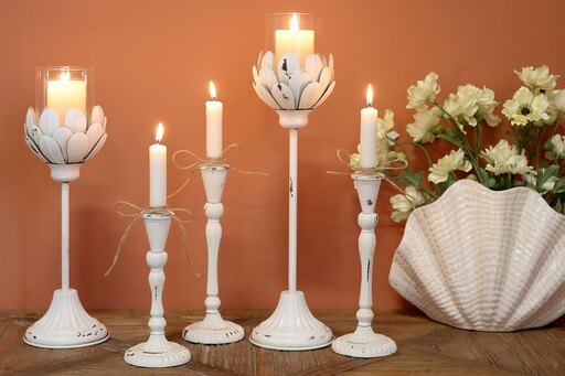 Impressionen zu Chic Antique Weißes Vintage Windlicht auf Fuß, Bild 2
