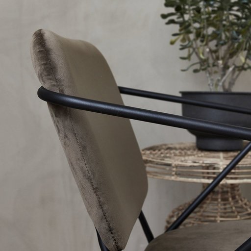 Impressionen zu House Doctor Lounge-Stuhl Klever, Bild 2