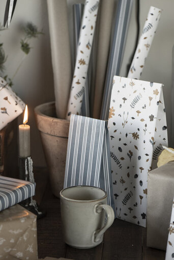 Impressionen zu IB Laursen Geschenktüte Buntfalttüte Fading Fauna, Bild 2