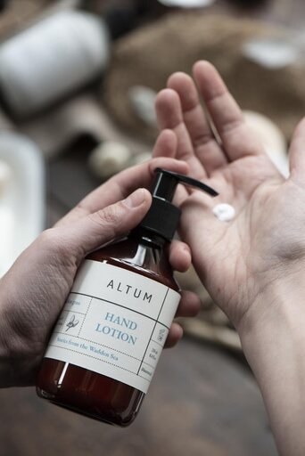 Impressionen zu ALTUM Handlotion ALTUM, Bild 1