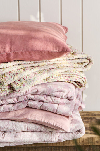 Impressionen zu IB Laursen Quilt mit verschiedenen Blumen-Mustern, Bild 4