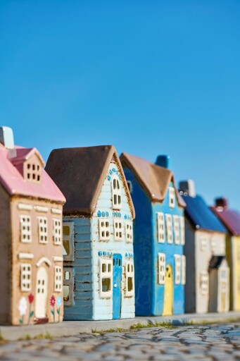 Kleine Stadt am Meer