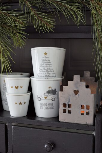 Impressionen zu Krasilnikoff Becher Happy Mug Driving Home for Christmas, Bild 3