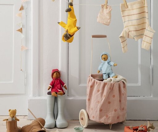 Impressionen zu Maileg Regenmantel mit Hut Teddy-Mama, Bild 1