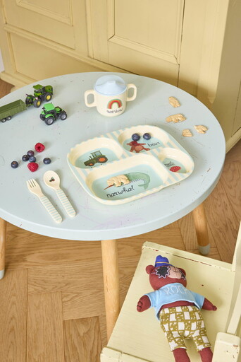 Impressionen zu RICE Melamin Babybecher mit 2 Henkeln – ABC, Bild 2