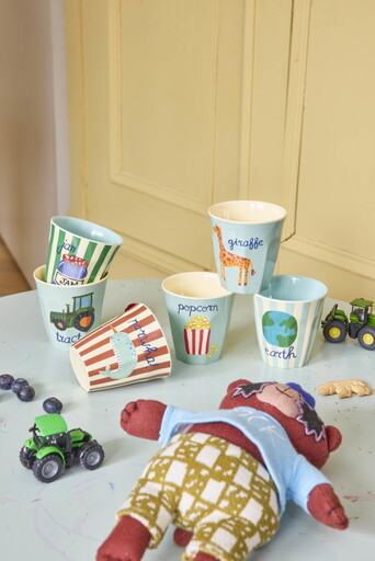 Impressionen zu RICE Melamin Kinderbecher 6er Set Small ABC Print, Bild 1