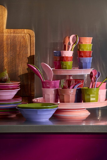 Impressionen zu RICE Melamin Essteller Solid Colors im 6er Pack, Bild 1