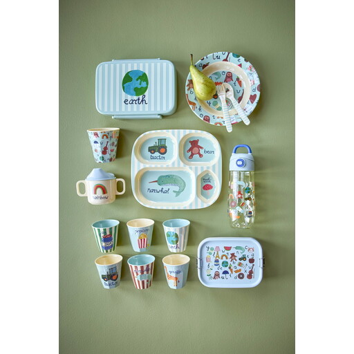 Impressionen zu RICE Kinder Trinkflasche ABC-Print – Bunt, Robust & Skandinavisch für unterwegs, Bild 1