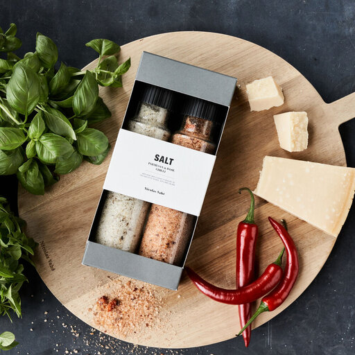 Impressionen zu Nicolas Vahe Geschenkbox, Nicolas Vahé Parmesan & Basil Salz, Bild 1