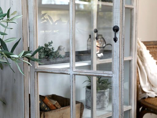 Impressionen zu Chic Antique Shabby Chic Vitrine mit Kreuztüren, Bild 2