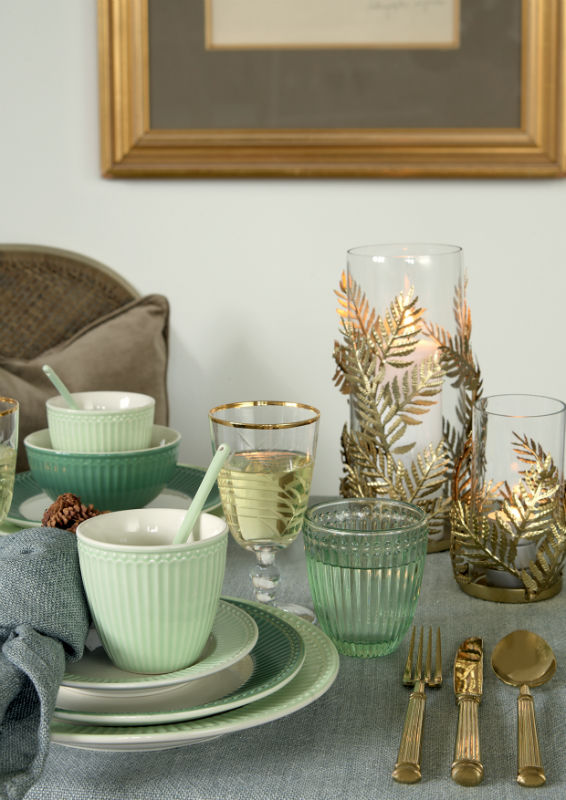 Pale Green